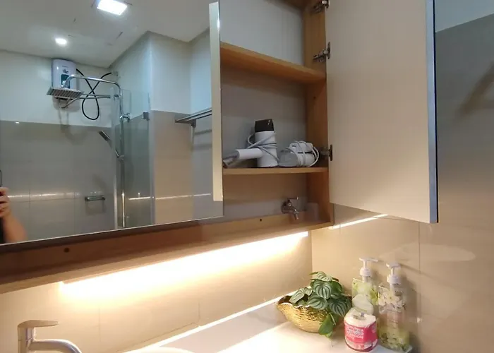 Vsv Mk Luxury Moa Staycation Apartment